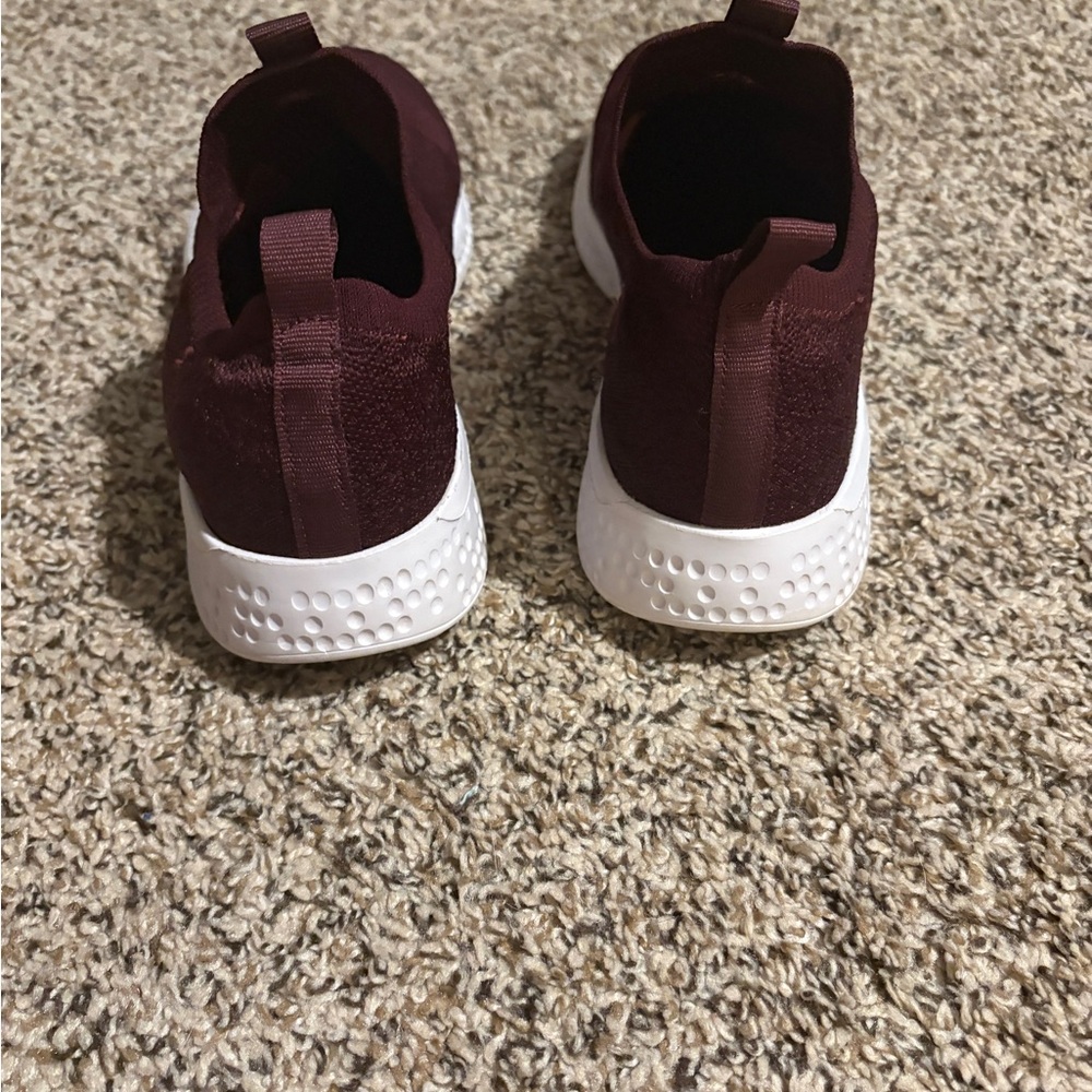 Women's Avia Burgundy Memory Foam Slip-On Sneakers - Picture 3 of 10